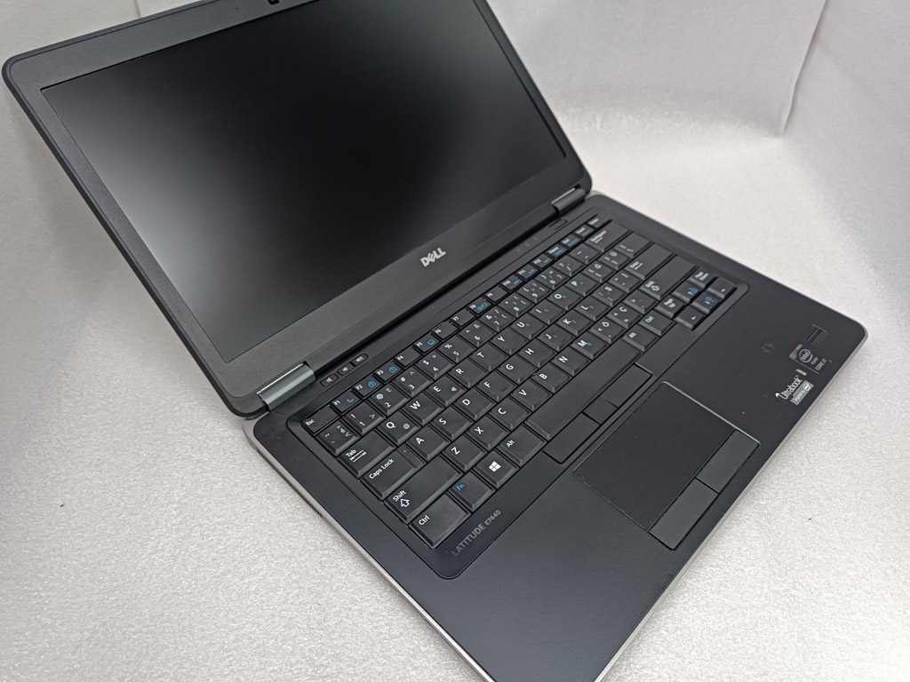 Dell Latitute E7440